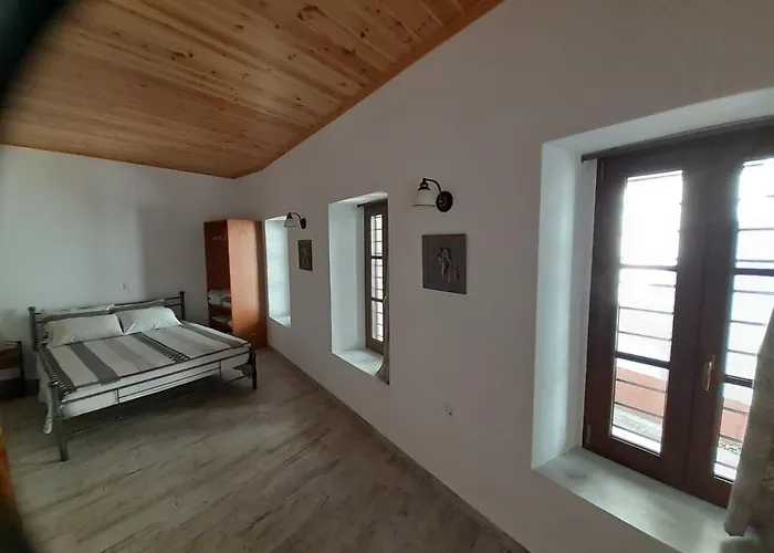 Mama's Home, Kallirachi Village