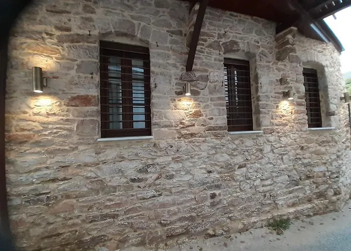 Mama's Home, Kallirachi Village Apartment *