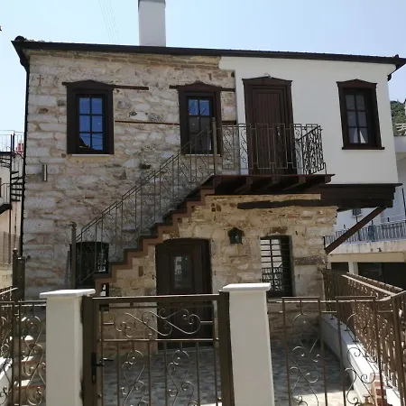 Daire Mama's Home, Kallirachi Village